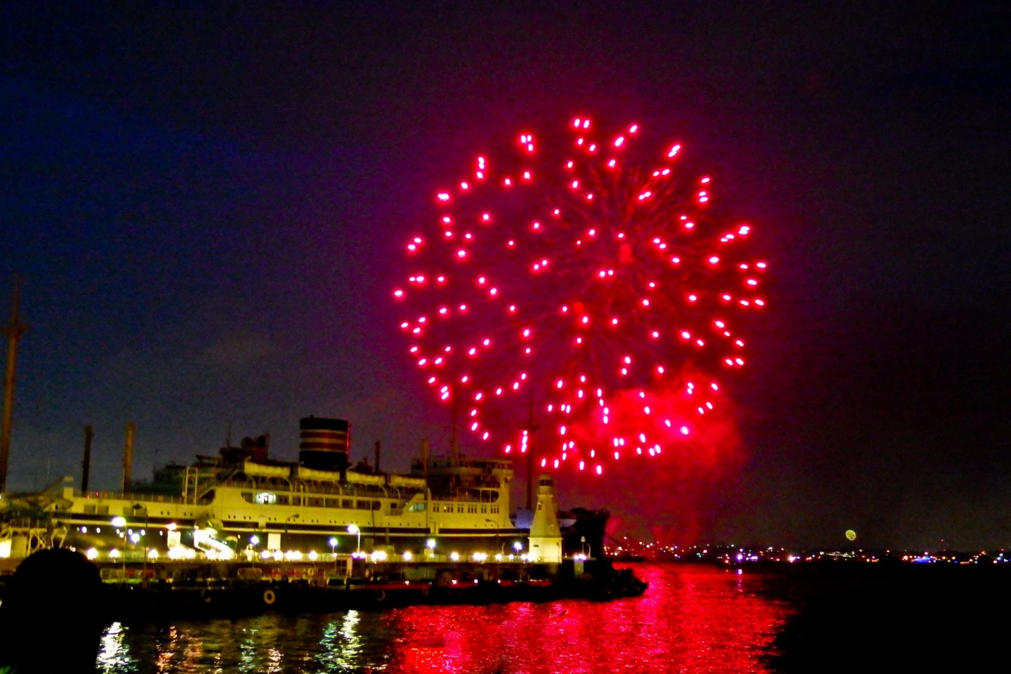 Yokohama Sparkling Twilight