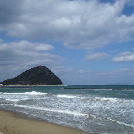 Hagi, between Mountain and Sea Hagi, between Mountain and Sea