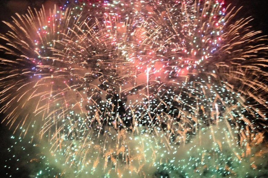 Kanagawa Shimbun Fireworks Festival 2012