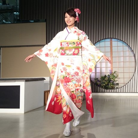 Kimono Fashion Show Kimono Fashion Show