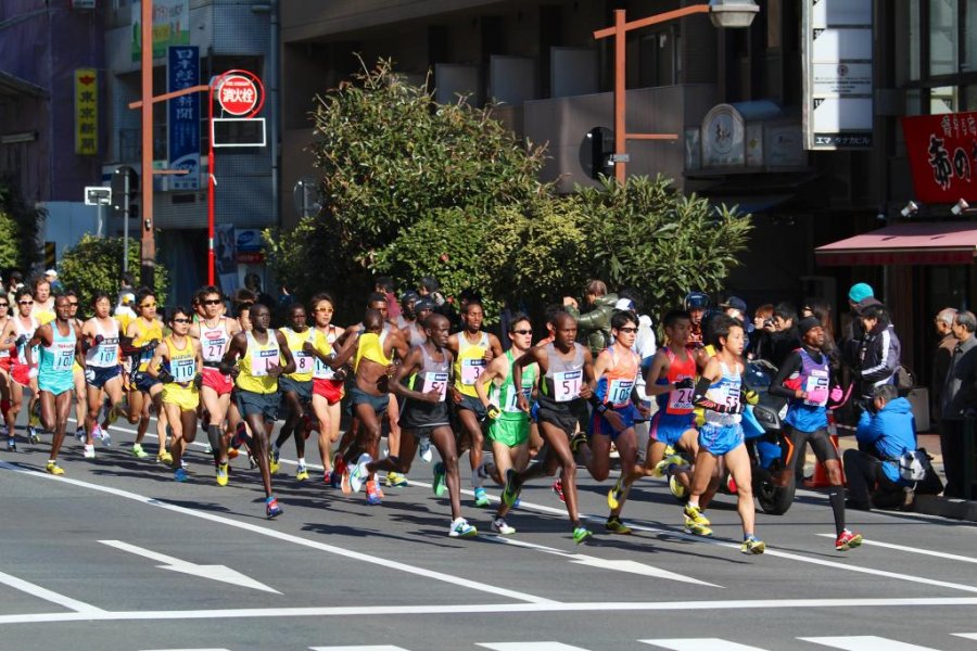 Watching the Tokyo Marathon