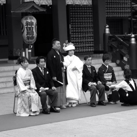 Witness a Japanese Wedding Photo Spot: Kanda Myojin Shrine Witness a Japanese Wedding Photo Spot: Kanda Myojin Shrine