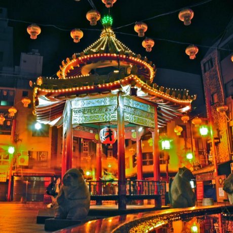 Kobe Chinatown Streets by Night Kobe Chinatown Streets by Night