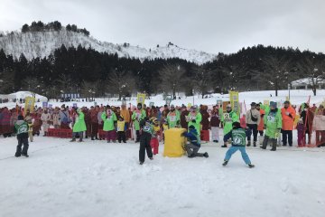 Koide International Snowball Fight