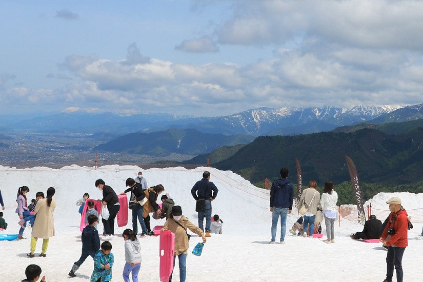 Spring Snow Festival at Yuzawa Kogen