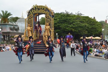 Halloween Event at Tokyo Disney Resort!