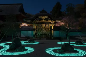 Zen Night Walk Kamakura