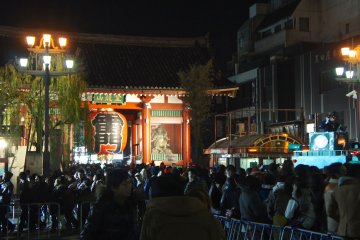 Hatsumode in Asakusa